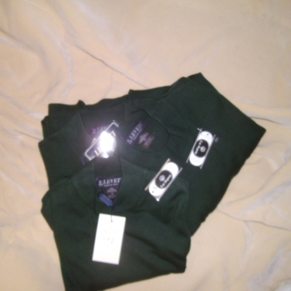 Men's pull over sweater